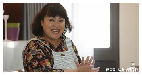 博天堂918网上娱乐恋爱与运道李菁菁的三段婚姻始末凹凸。